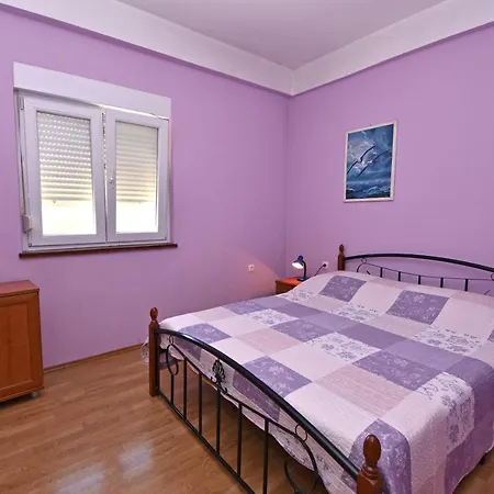 Meri- Near The Main Bus Station Apartment Zadar