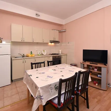 Meri- Near The Main Bus Station アパート ザダル