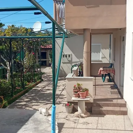 Apartamento Meri- Near The Main Bus Station *